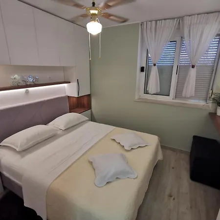 Ida - Royal View Apartment