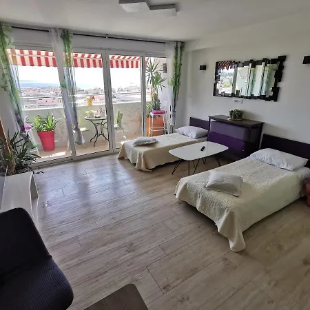Ida - Royal View Appartement