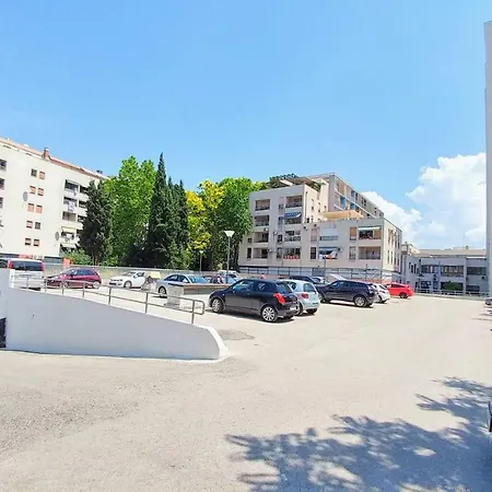 Ida - Royal View Apartment